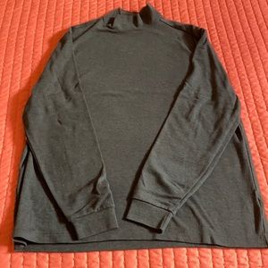 Men’s medium mock turtleneck jersey NWOT